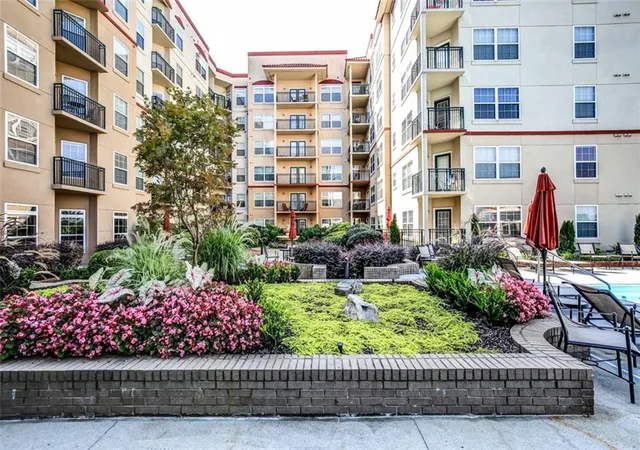 Condominium at 230 E Ponce De Leon Ave #404, Decatur, GA 30030 | MLS# 5746162 | | Sold on 2016-10-31