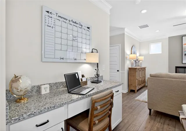 2nd image of 207 Rory Dr, Calhoun, GA 30701 | MLS# 7815758