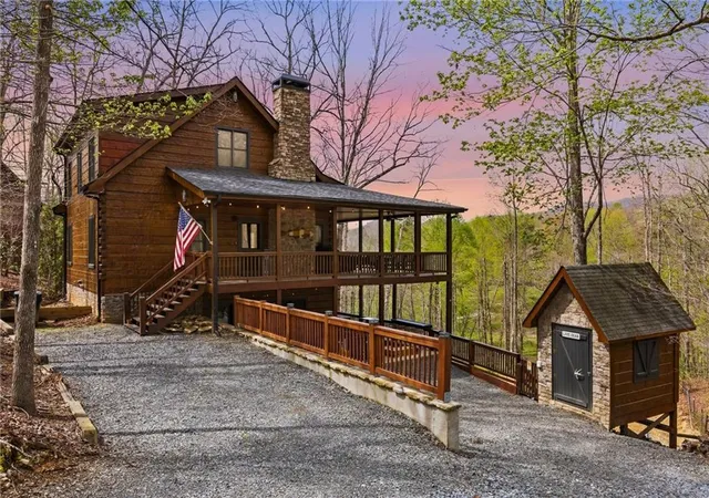 Photo 3 of Single family home for sale at 1134 Maggie Chapman Rd, Blue Ridge, GA 30513 | MLS# 7829190 | Listing updated on 2026-09-11