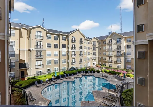 2nd image of 800 Peachtree St Ne #2303, Atlanta, GA 30308 | MLS# 7746334
