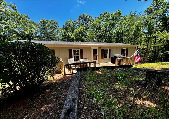 Homes for sale in Jasper, GA | 424 Mountain Oak Trl, Jasper, GA 30143 | MLS# 7715457