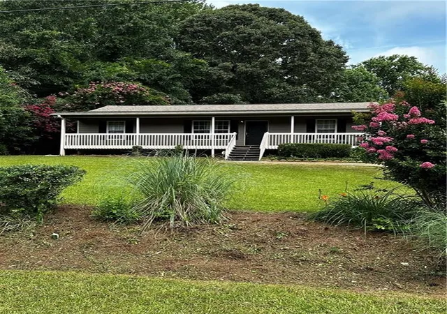 Photo 1 of Single family home for sale at 136 Marshall Fuller Rd, Dallas, GA 30157 | MLS# 7811924 | Listing updated on 2026-09-04