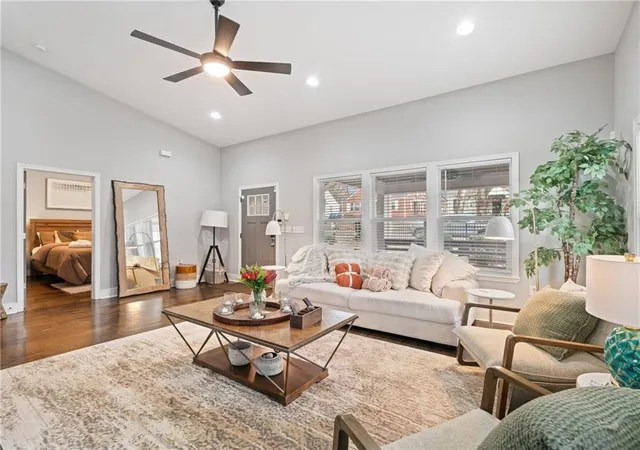2nd image of 1873 Stanton St, Decatur, GA 30032 | MLS# 7772620