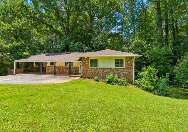 Single family home for sale at 1744 Reindeer Dr NE, Atlanta, GA 30329 | MLS# 7768368