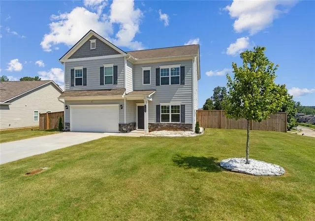 Photo 2 of Sale Pending at 1130 Lyndhurst Ln, Bethlehem, GA 30620 | MLS# 7668824 | Listing updated on 2026-06-20