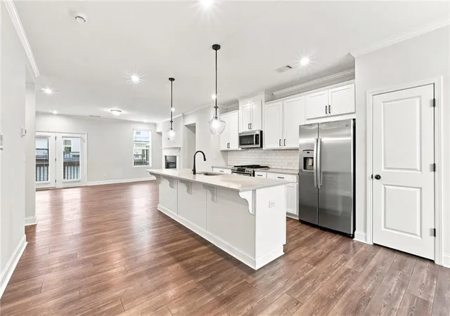 Photo 3 of Townhouse for sale at 331 Maltibie Dr, Acworth, GA 30102 | MLS# 7822635 | Listing updated on 2026-10-30