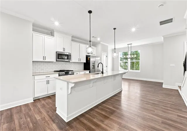 Photo 4 of Townhouse for sale at 331 Maltibie Dr, Acworth, GA 30102 | MLS# 7822635 | Listing updated on 2026-10-30