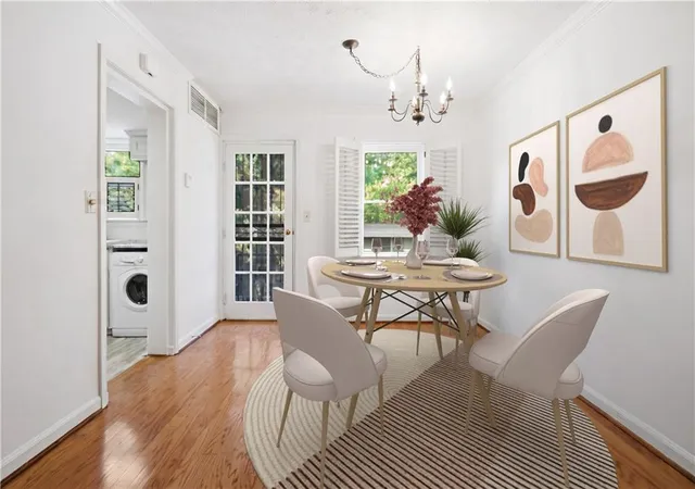 4th image of 276 Lakemoore Dr NE, Atlanta, GA 30342