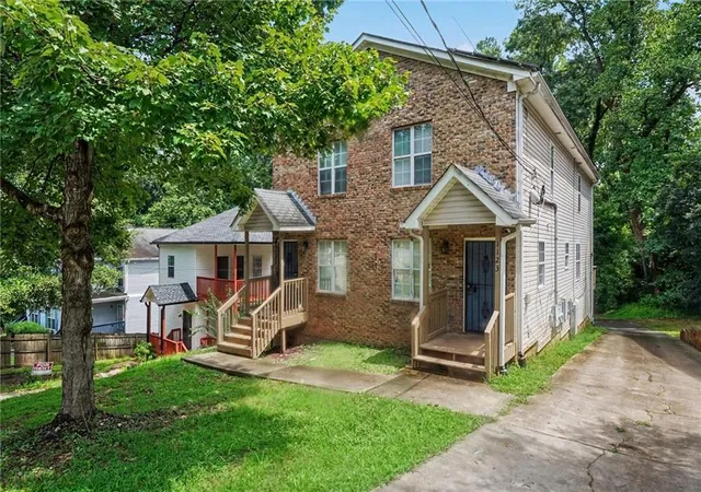 2nd image of 1123 Jones Ave Nw, Atlanta, GA 30318 | MLS# 7823099