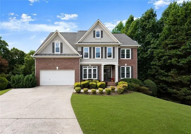 2nd image of 3552 Crown Peak Ct, Suwanee, GA 30024 | MLS# 7794390