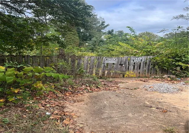 Photo 1 of Land for sale at 4408 Redan Rd, Stone Mountain, GA 30083 | MLS# 7505151 | Listing updated on 2026-08-24