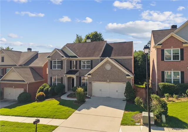 2nd image of 1480 Belmont Hills Dr, Suwanee, GA 30024 | MLS# 7787590