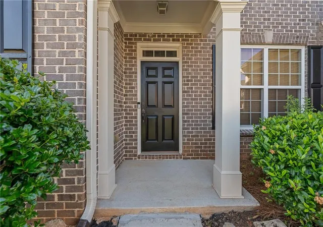3rd image of 1480 Belmont Hills Dr, Suwanee, GA 30024 | MLS# 7787590