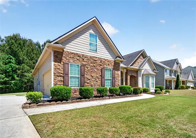 3rd image of 1443 Bourdon Bell Se, Conyers, GA 30013 | MLS# 7751132