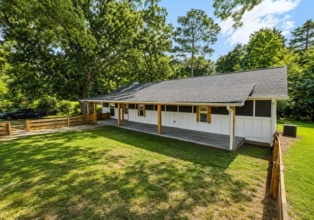 Photo 2 of Sale Pending at 4117 Mason Crk Rd, Winston, GA 30187 | MLS# 7818085 | Listing updated on 2026-08-21