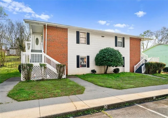 1st image of 1107 Brookwood Ln #29, Dalton, GA 30720 | MLS# 7785766