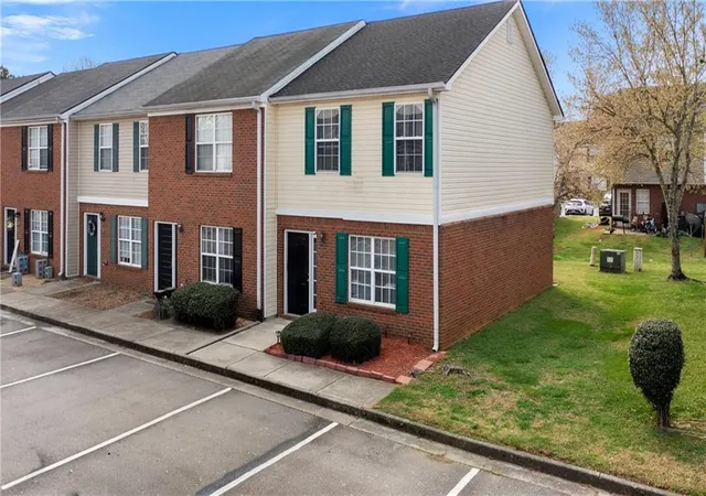 Homes for sale in Adairsville, GA | 40 Princeton Glen Ct, Adairsville, GA 30103 | MLS# 7743673