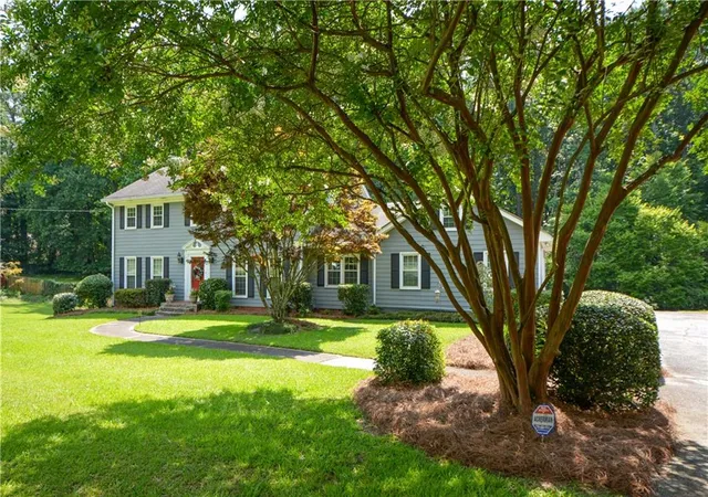 4th image of 7610 Nesbit Ferry Rd, Sandy Springs, GA 30350 | MLS# 7797893