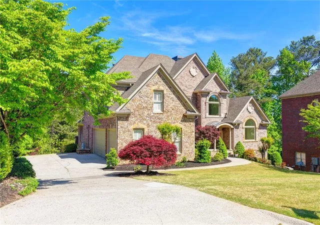 Photo 2 of Single family home for sale at 9030 Moor Park Run, Duluth, GA 30097 | MLS# 7816382 | Listing updated on 2026-08-27