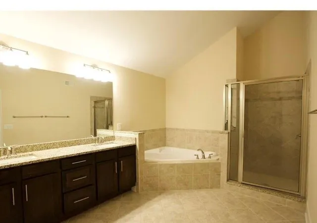 Photo 4 of Townhouse for sale at 10550 Arlington Point, Johns Creek, GA 30022 | MLS# 7802641 | Listing updated on 2026-09-07