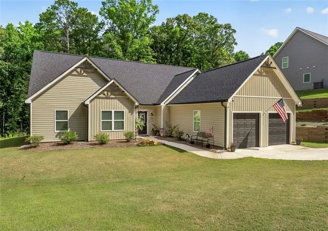 Homes for sale in Monticello, GA | 112 Bunting Ct, Monticello, GA 31064 | MLS# 7796052