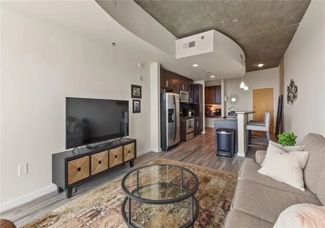 4th image of 361 17Th St, Atlanta, GA 30363