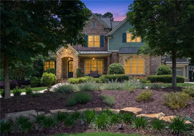 Photo 3 of Single family home for sale at 5365 Lake Redwine Cvs, Acworth, GA 30101 | MLS# 7779087 | Listing updated on 2026-10-13