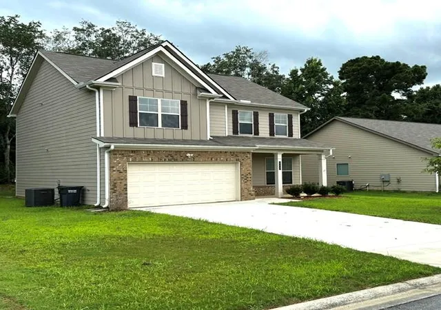Photo 3 of Single family home for sale at 412 Mcginnis Cir, Calhoun, GA 30701 | MLS# 7811010 | Listing updated on 2026-09-14