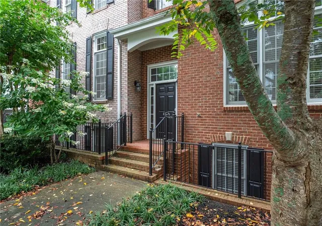 2nd image of 4288 Kingston Gate Cvs #5, Atlanta, GA 30341 | MLS# 7813498