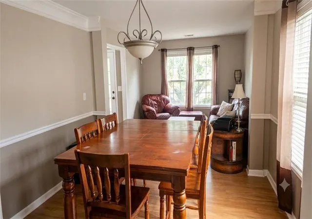 4th image of 1055 Riverside Walk Xing, Sugar Hill, GA 30518 | MLS# 7811608