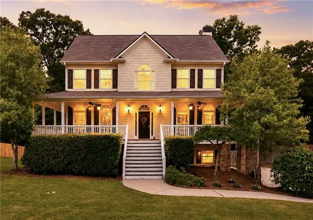 Photo 1 of Single family home for sale at 17 Lowry Way, Euharlee, GA 30145 | MLS# 7791854 | Listing updated on 2026-08-27