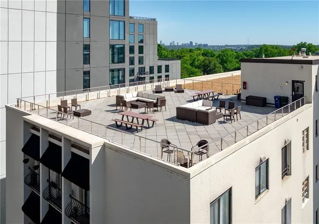 2nd image of 1421 Peachtree St Ne #203A, Atlanta, GA 30309 | MLS# 7803120