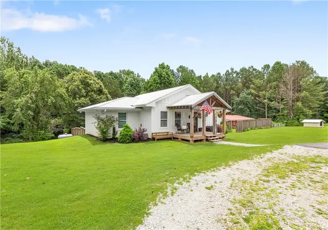 Homes for sale in Rockmart, GA | 1831 Holly Springs Rd, Rockmart, GA 30153 | MLS# 7794282