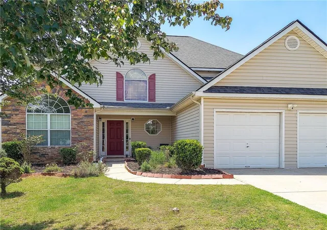 2nd image of 85 Dogwood Pl, Covington, GA 30016 | MLS# 7792181