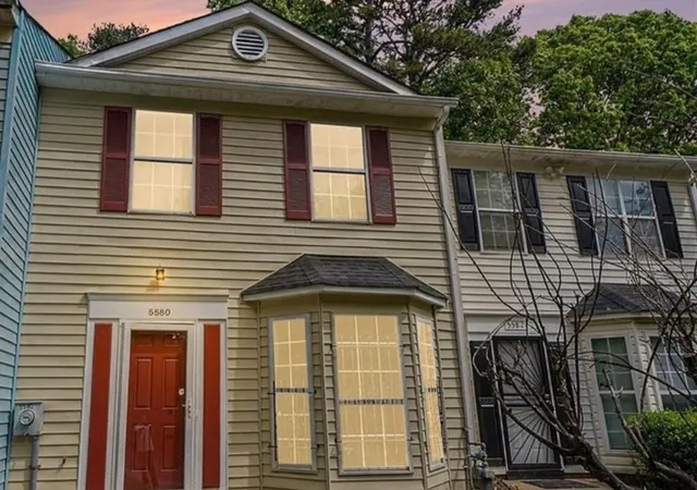 2nd image of 5580 Stonington Trace Pkwy, Stone Mountain, GA 30087 | MLS# 7752793