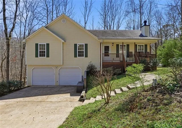 Homes for sale in Talking Rock, GA | 118 Jordan Ln, Talking Rock, GA 30175 | MLS# 7737272