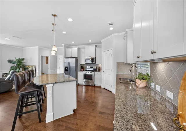 1st image of 6497 Crosscreek Ln, Flowery Branch, GA 30542 | MLS# 7749135