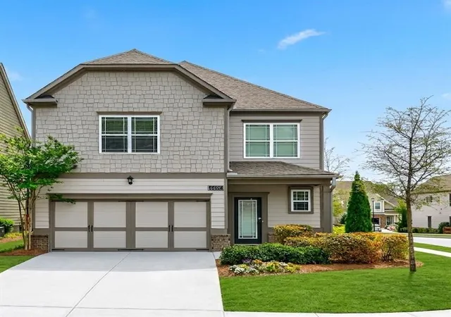 2nd image of 6497 Crosscreek Ln, Flowery Branch, GA 30542 | MLS# 7749135