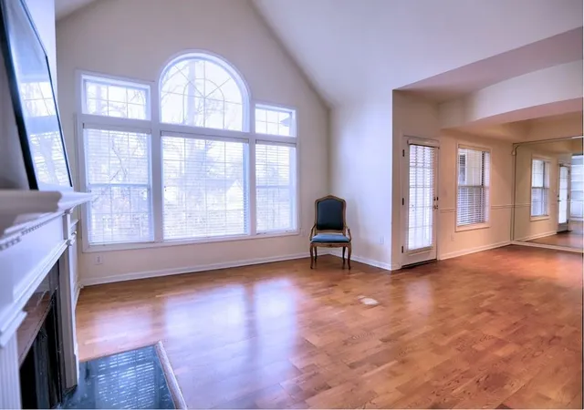 2nd image of 3636 Habersham Rd Nw #2308, Atlanta, GA 30305 | MLS# 7783857