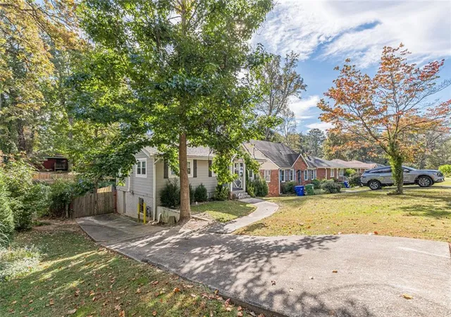 Single family home for sale at 664 Clover St SW, Atlanta, GA 30310 | MLS# 7860998