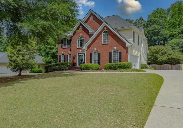 Photo 1 of Single family home for sale at 1116 Maple Crk Ridge, Loganville, GA 30052 | MLS# 7811907 | Listing updated on 2026-09-18