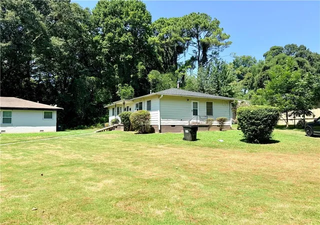 12th image of 2967 Jones St, East Point, GA 30344 | MLS# 7826514