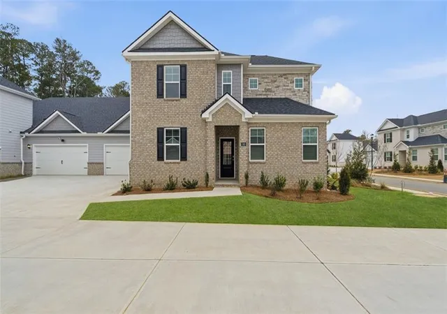 Photo 1 of Sale Pending at 530 Silver Moon Dr, Loganville, GA 30052 | MLS# 7724947 | Listing updated on 2026-09-15