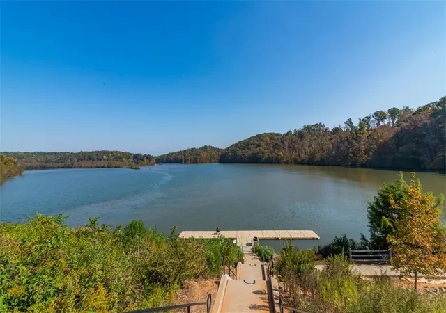 Homes for sale in Atlanta, GA | 165 River Park Dr, Atlanta, GA 30328 | MLS# 7763343