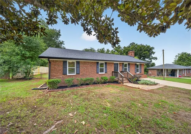 3rd image of 1279 Kesler Rd, Winder, GA 30680 | MLS# 7812109