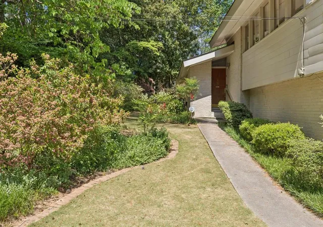 Photo 3 of Single family home for sale at 2001 Castleway Ln NE, Atlanta, GA 30345 | MLS# 7759347 | Listing updated on 2026-07-08