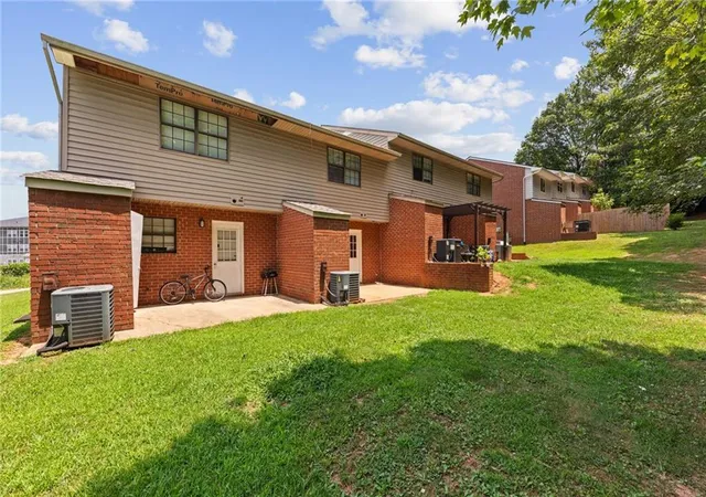 Photo 26 of Multi family home for sale at 3767 Oakwood Hills Dr, Oakwood, GA 30566 | MLS# 7800514 | Listing updated on 2026-08-26
