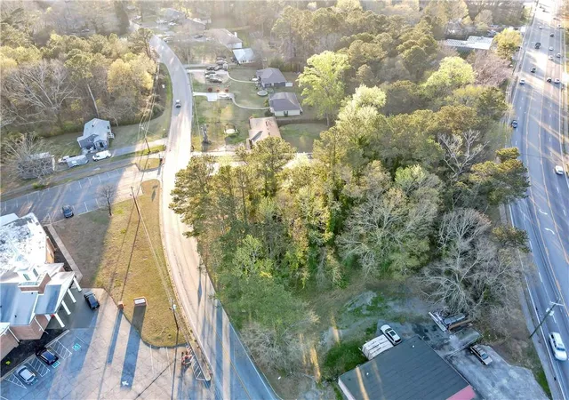 1st image of 1587 Veterans Memorial Hwy Sw, Mableton, GA 30126 | MLS# 7815487
