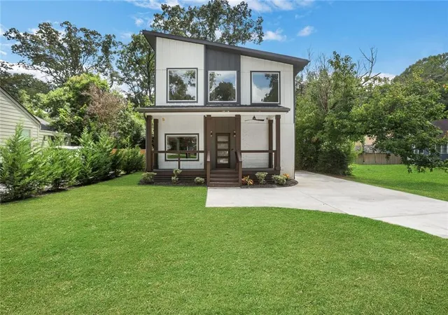 Photo 2 of Sale Pending at 1956 Baker Rd Nw, Atlanta, GA 30318 | MLS# 7821484 | Listing updated on 2026-09-07