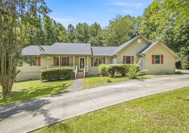 1st image of 2600 Level Grove Rd, Cornelia, GA 30531 | MLS# 7823344